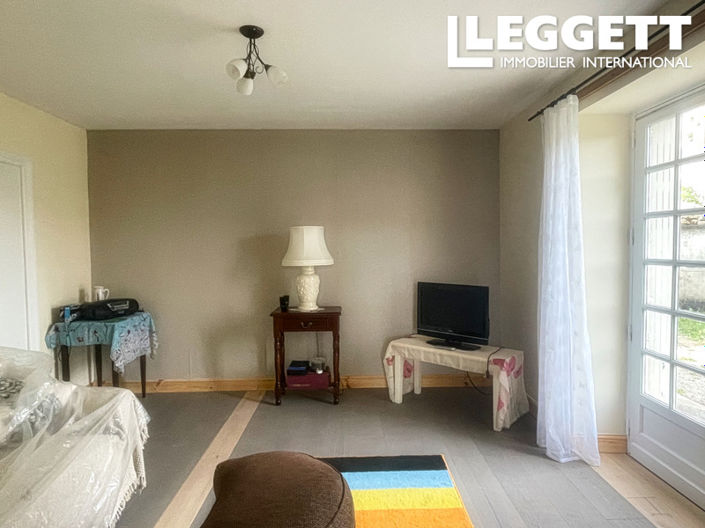 Image No.3-4 Bed House for sale