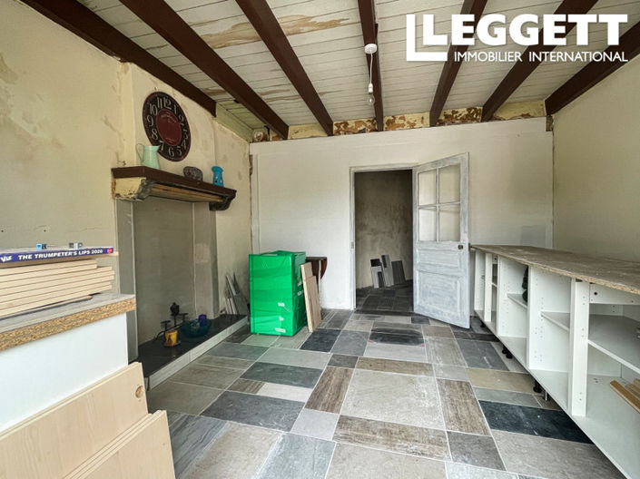 Image No.8-4 Bed House for sale