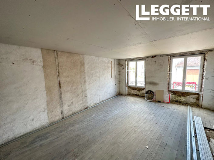 Image No.7-3 Bed House for sale