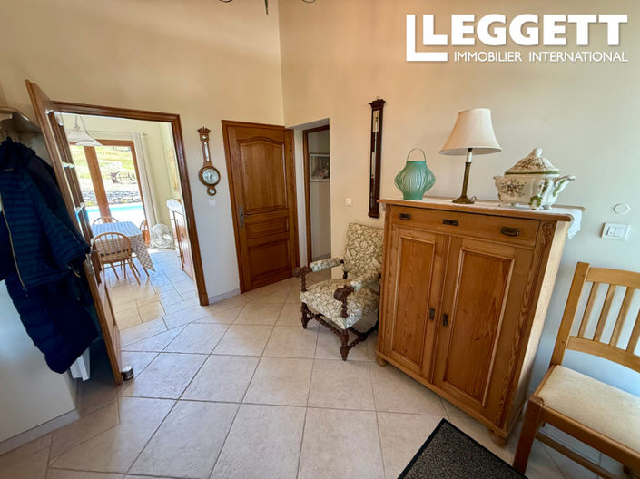 Image No.5-3 Bed House for sale