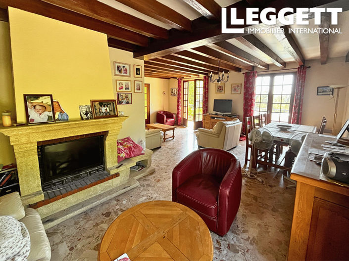 Image No.3-4 Bed House for sale