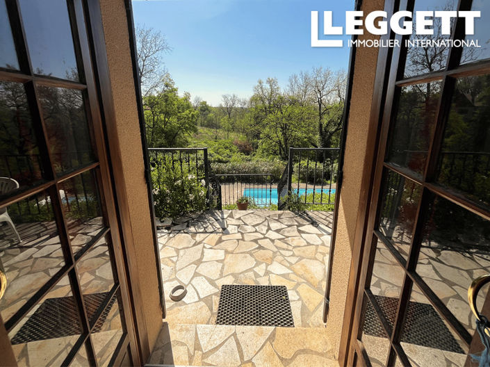 Image No.9-4 Bed House for sale