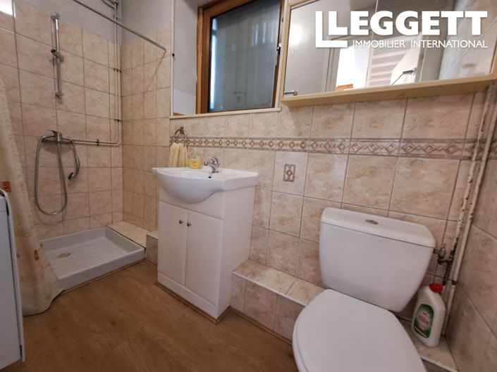 Image No.10-3 Bed House for sale