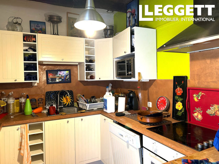 Image No.9-3 Bed House for sale