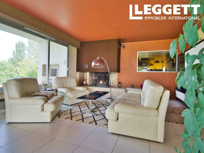 Image No.7-3 Bed House for sale