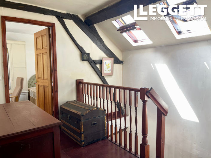 Image No.6-3 Bed House for sale