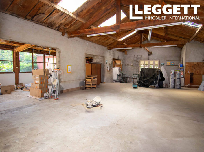 Image No.9-4 Bed House for sale