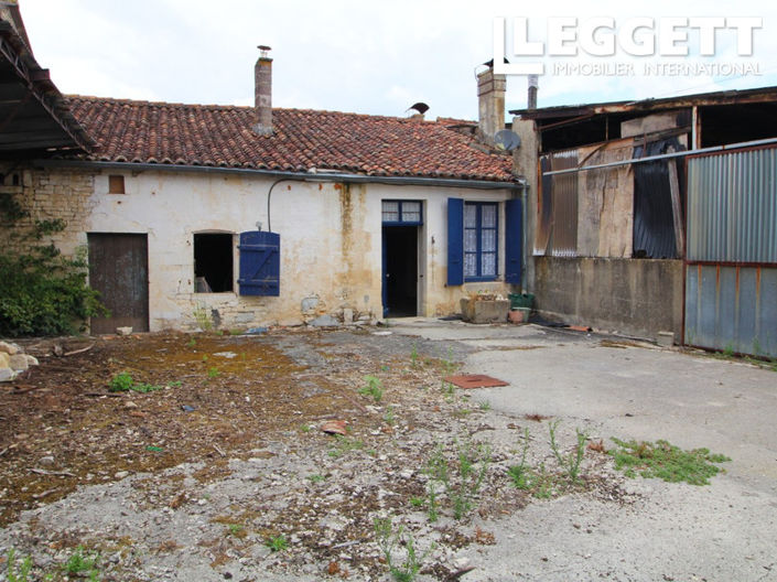 Image No.10-1 Bed House for sale