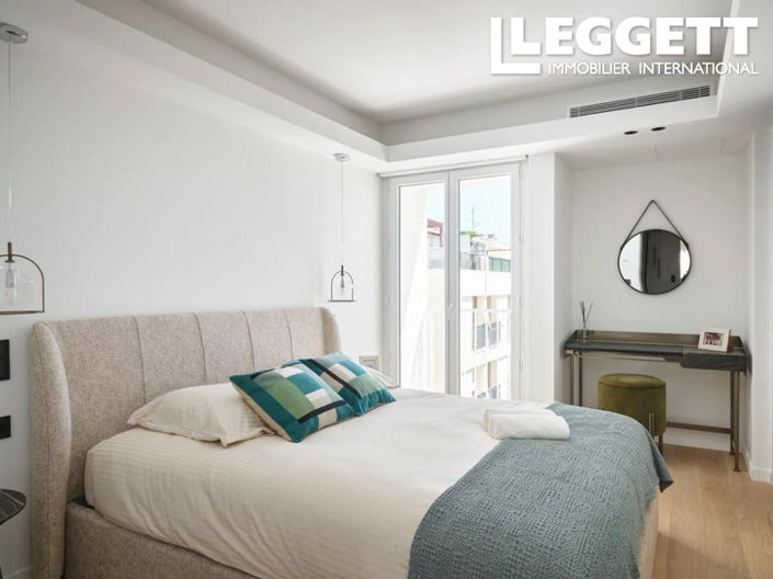 Image No.5-3 Bed Apartment for sale