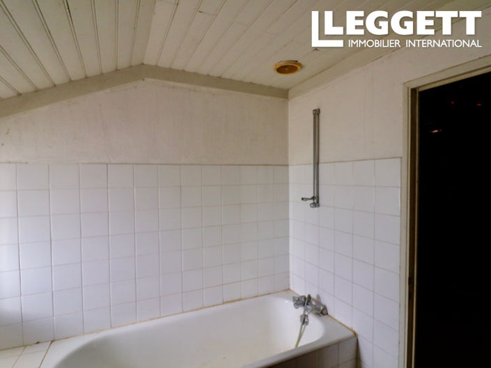 Image No.5-Maison de 4 chambres à vendre à Montbron