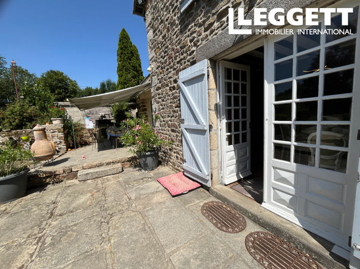 Image No.8-3 Bed House for sale