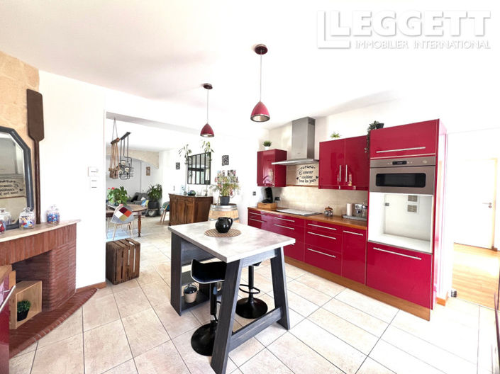 Image No.2-3 Bed House for sale