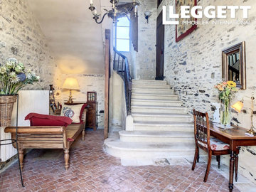 ahr0chm6ly9jzg4uagvzdglhlmltbw8vaw1hz2uvvevom