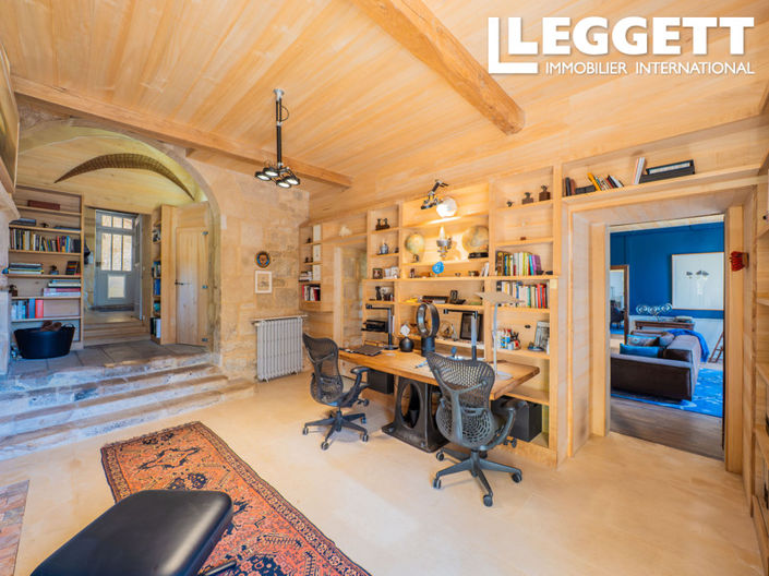 Image No.6-Maison de 4 chambres à vendre à Champagne-Mouton