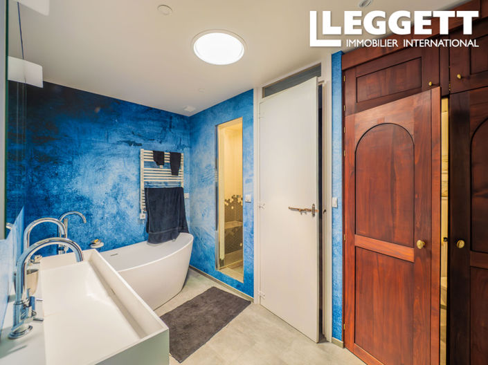 Image No.9-Maison de 4 chambres à vendre à Champagne-Mouton