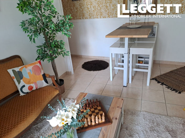 Image No.9-17 Bed House for sale