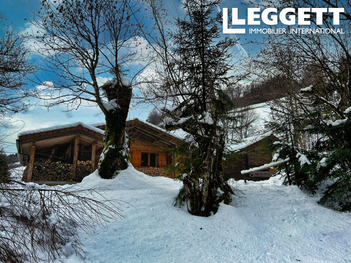 Image No.8-4 Bed House for sale