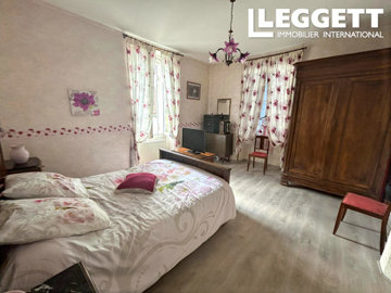 ahr0chm6ly9jzg4uagvzdglhlmltbw8vaw1hz2uvvevom