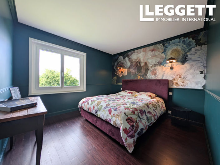 Image No.7-3 Bed House for sale