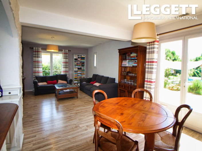 Image No.5-4 Bed House for sale