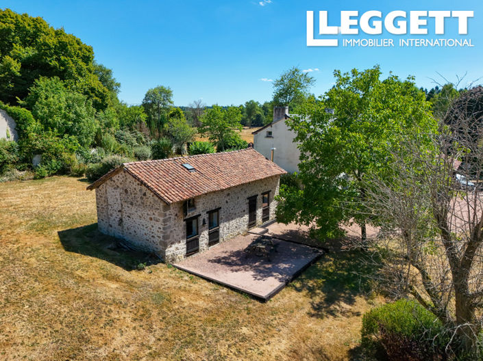 Image No.10-4 Bed House for sale