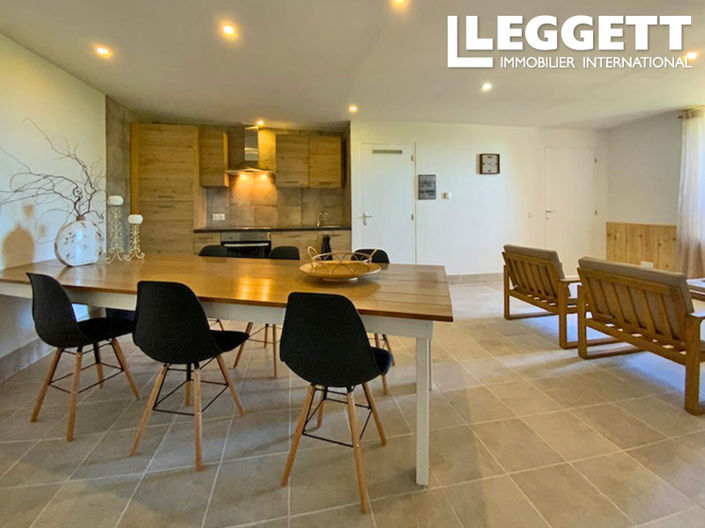 Image No.4-15 Bed House for sale