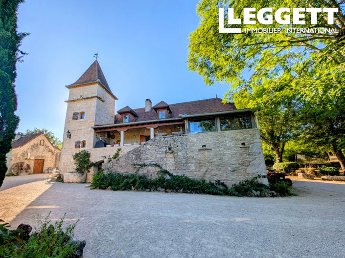 Image No.1-5 Bed House for sale