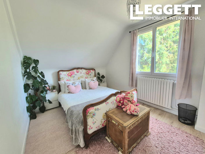 Image No.7-4 Bed House for sale