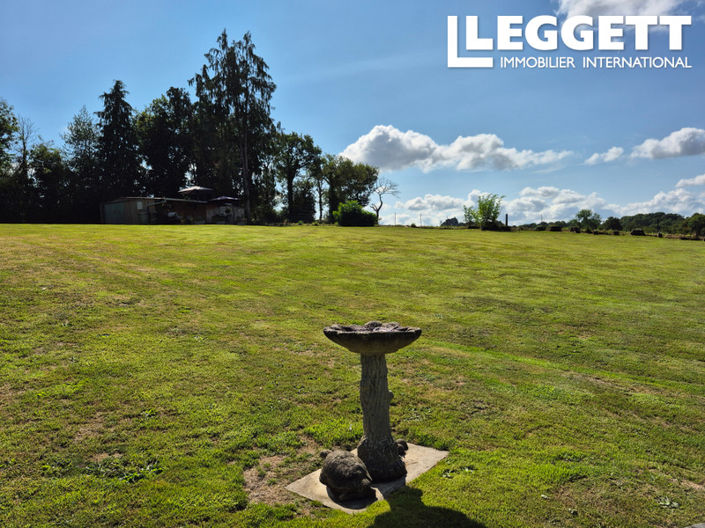 Image No.9-4 Bed House for sale