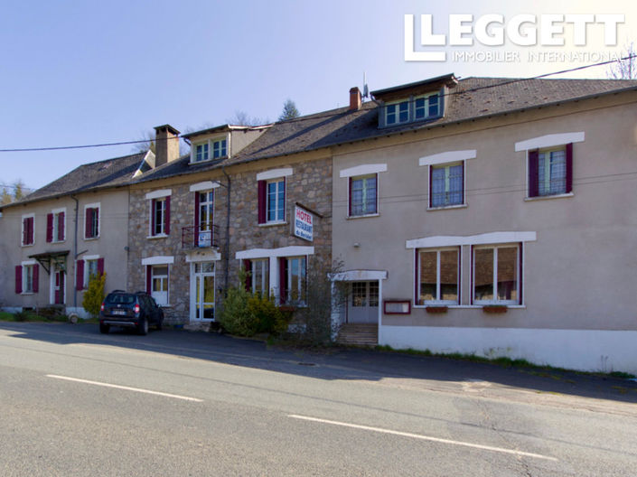 Image No.1-13 Bed Commercial for sale