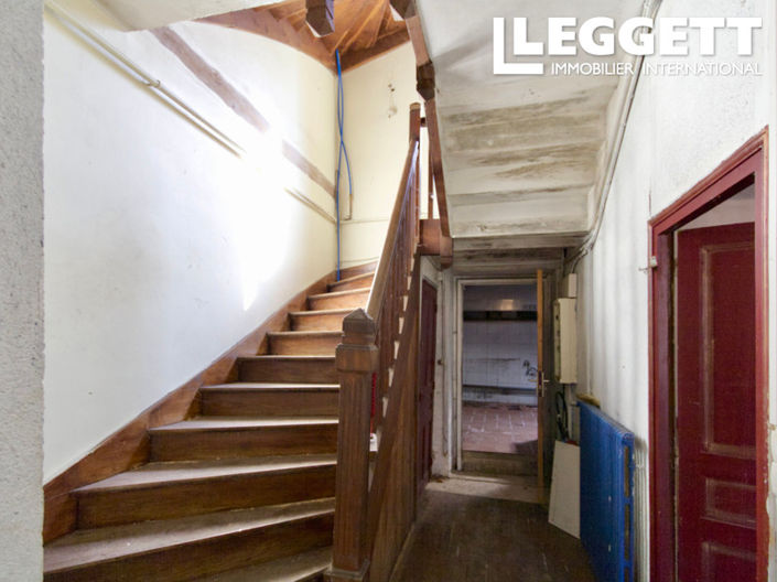 Image No.7-13 Bed Commercial for sale