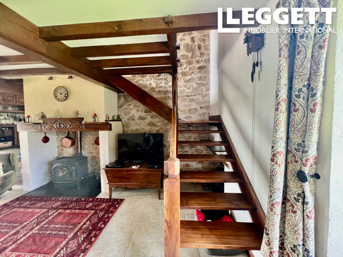 Image No.9-3 Bed House for sale