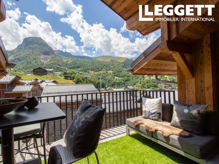 Image No.2-4 Bed House for sale