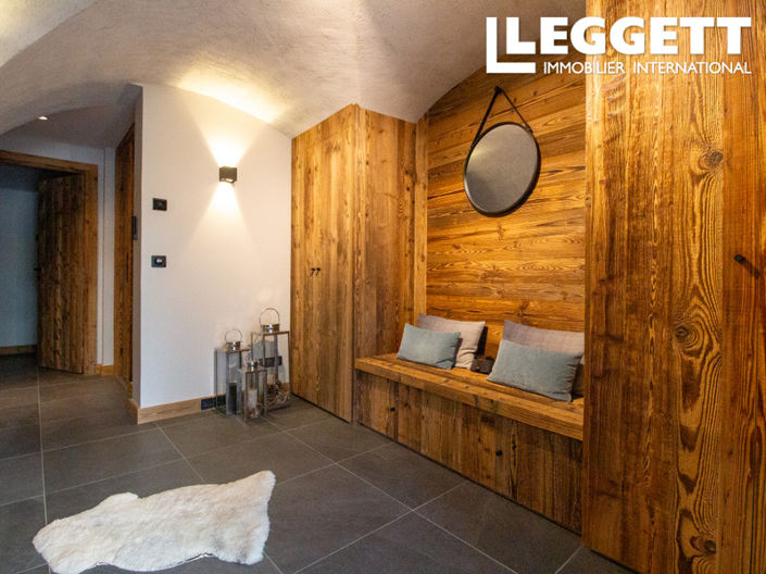 Image No.5-4 Bed House for sale