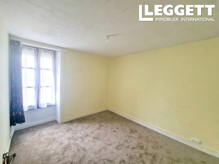 Image No.5-Maison de 2 chambres à vendre à Ambrières-les-Vallées