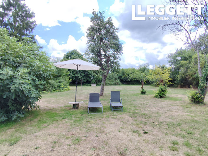 Image No.10-3 Bed House for sale