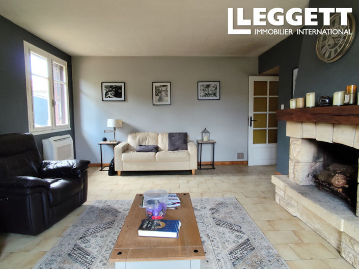 Image No.2-3 Bed House for sale