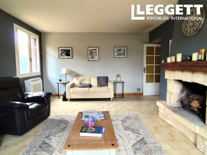 Image No.2-3 Bed House for sale