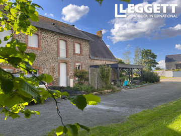 1 - La Bazoge-Montpinçon, House