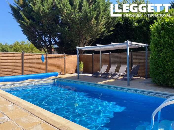 Image No.3-Maison de 8 chambres à vendre à Nanclars