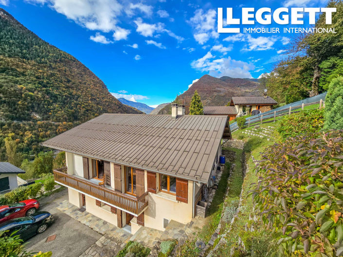 Image No.1-5 Bed House for sale