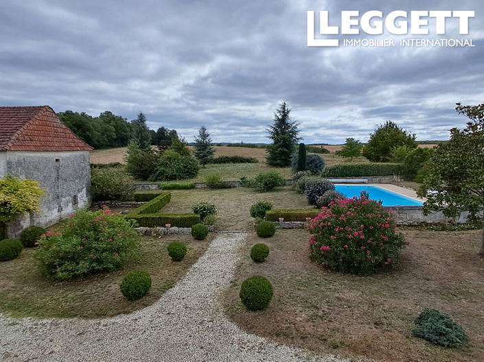 Image No.2-7 Bed House for sale