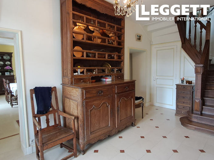 Image No.4-7 Bed House for sale