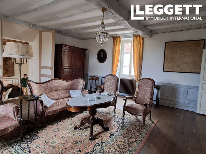 Image No.6-7 Bed House for sale