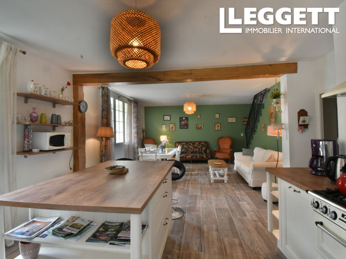 Image No.10-5 Bed House for sale