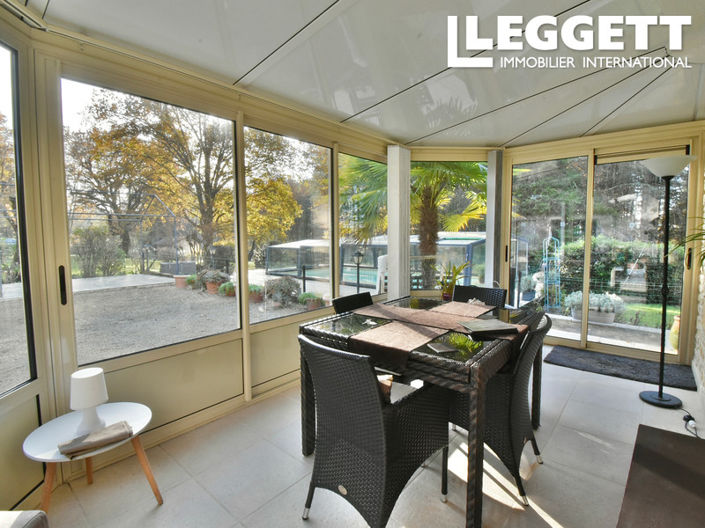 Image No.10-4 Bed House for sale