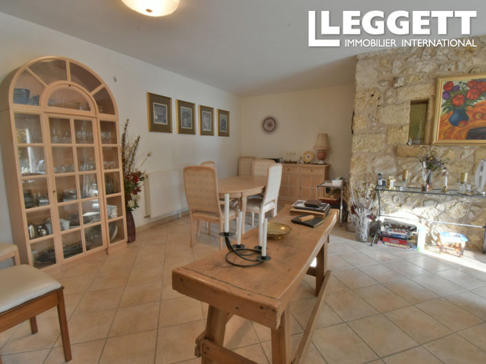 Image No.4-4 Bed House for sale