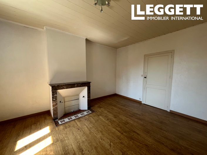 Image No.6-5 Bed House for sale