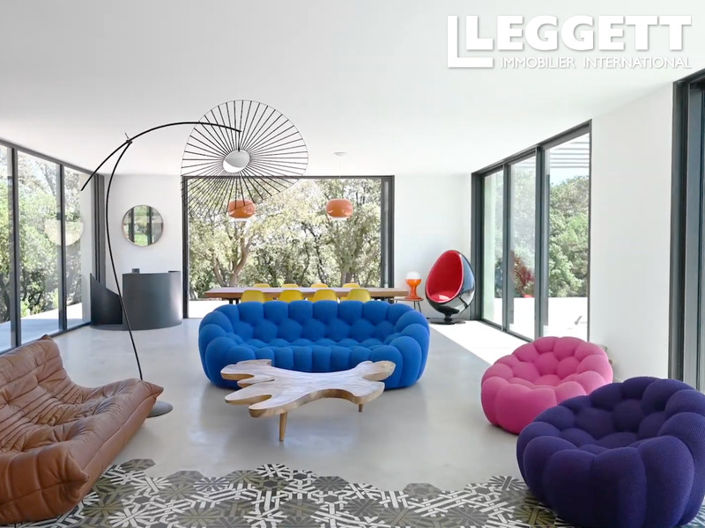 Image No.8-7 Bed House for sale