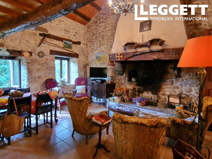 Image No.4-7 Bed House for sale